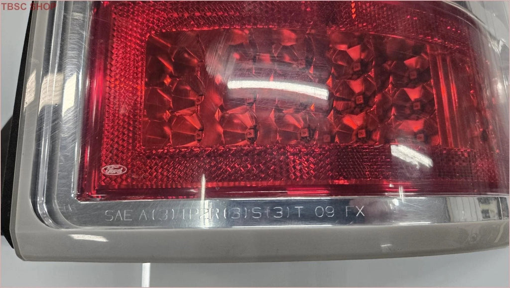 LED Taillight for Ford Flex (2009–2011) 8A8313B504BE