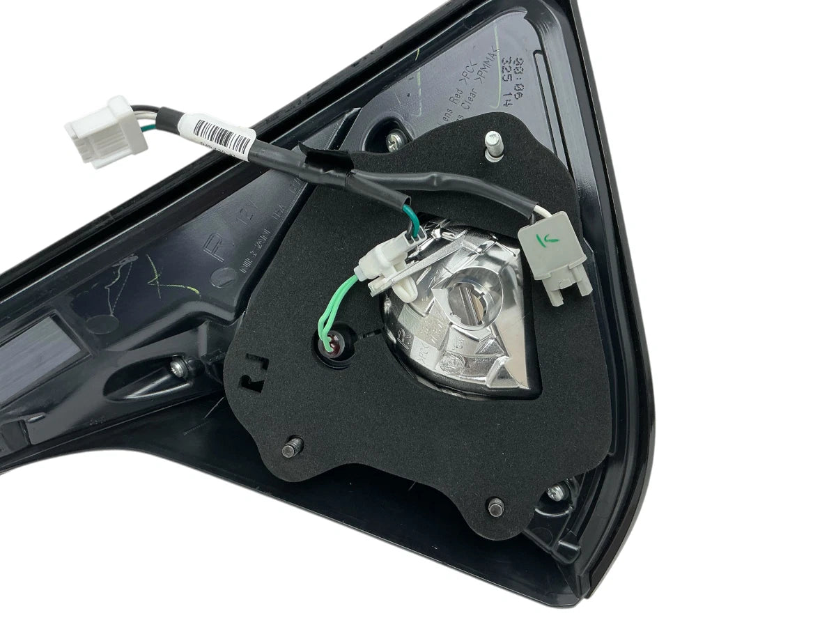LED Taillight for Nissan Murano (2015–2019) 26555-5AA1D