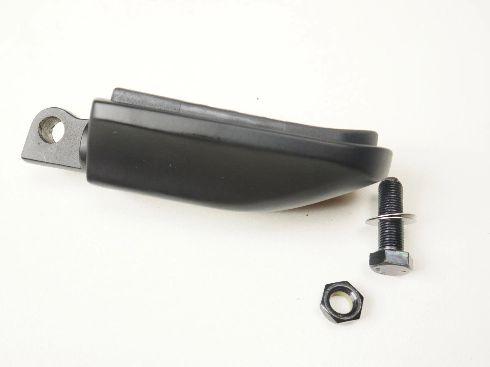 Rivco Black Rubber Footpeg for Harley Softail Touring Dyna