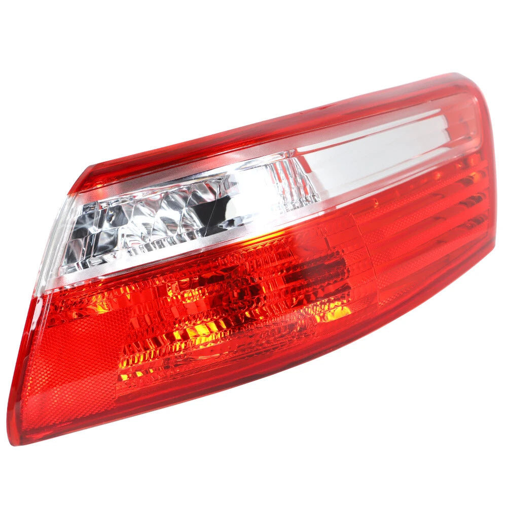 Passenger Right Side Rear Tail Light for Toyota Camry (2007–2009)