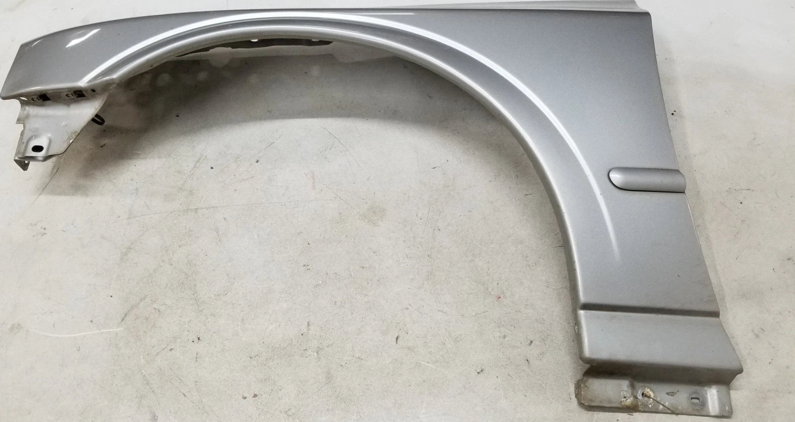 Driver Side Fender for Lincoln LS (2000–2006) Silver JP