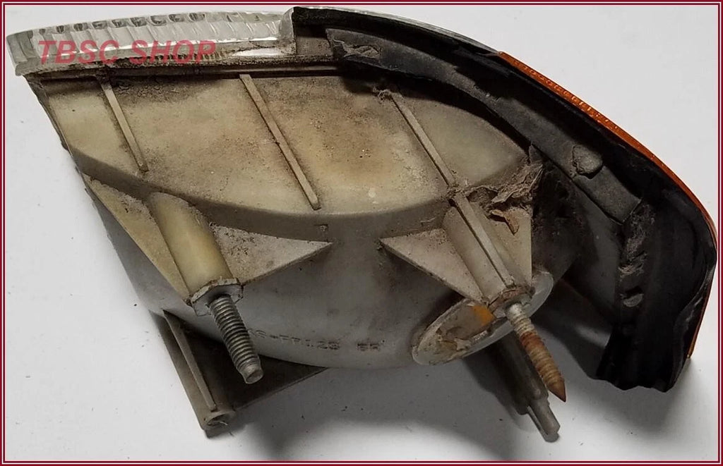 RH Parking Marker Turn Signal Lamp for Thunderbird Cougar (1989–1995)