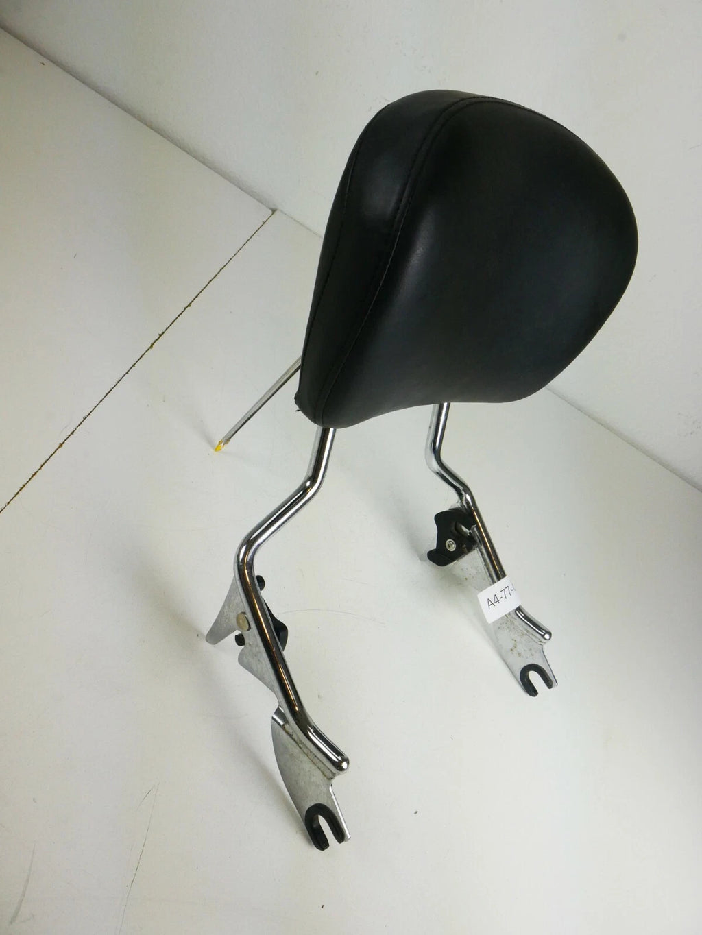 Chrome Leather Sissy Bar Passenger Backrest for Harley Davidson Touring (2009–2023)