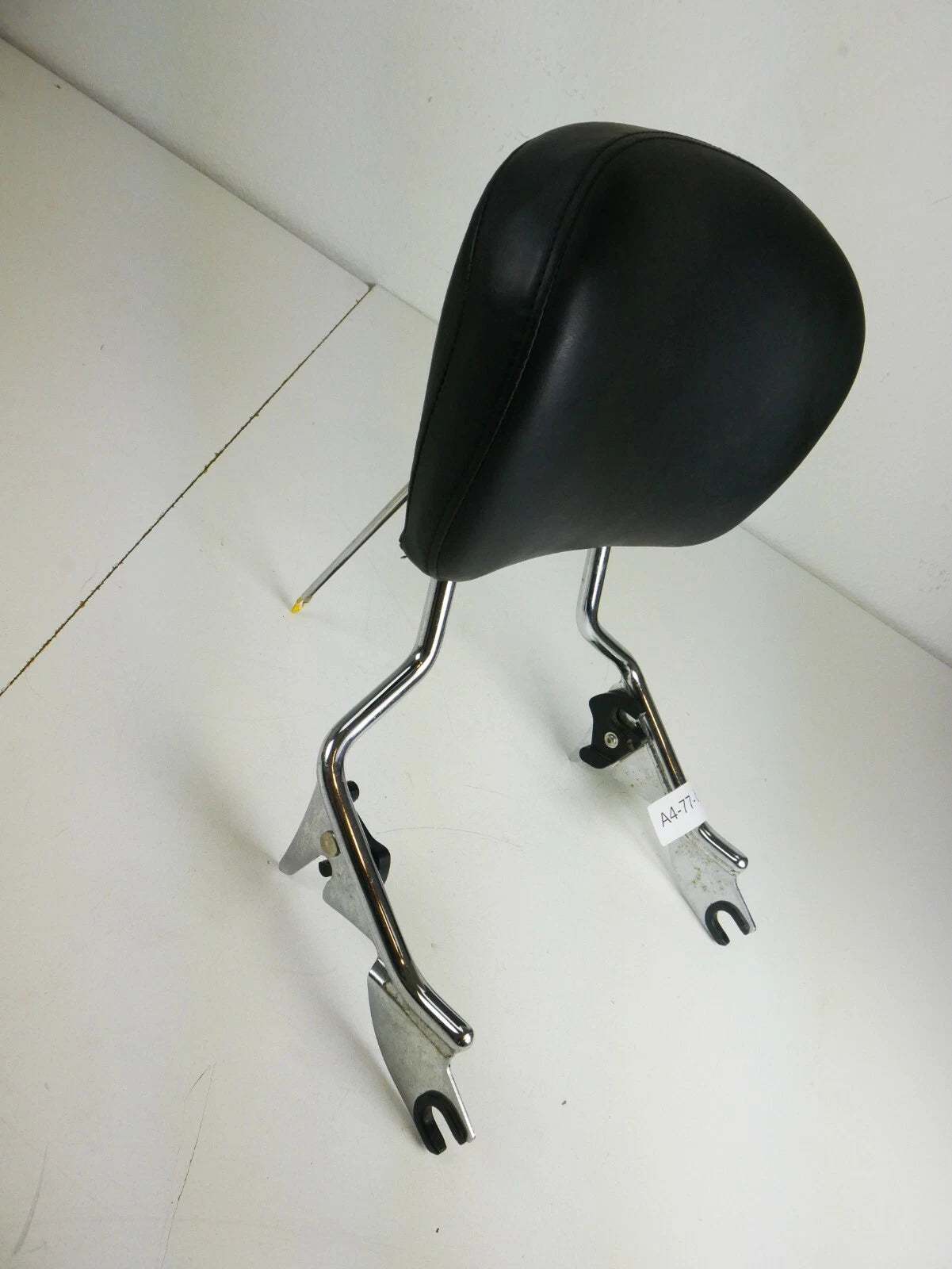 Chrome Leather Sissy Bar Passenger Backrest for Harley Davidson Touring (2009–2023)