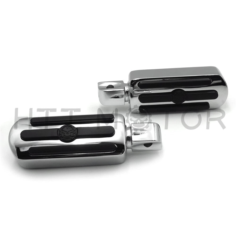 Groove Gear Skull Custom Footpegs for Kawasaki Vulcan 1500 1600 1700 (1996–2010)