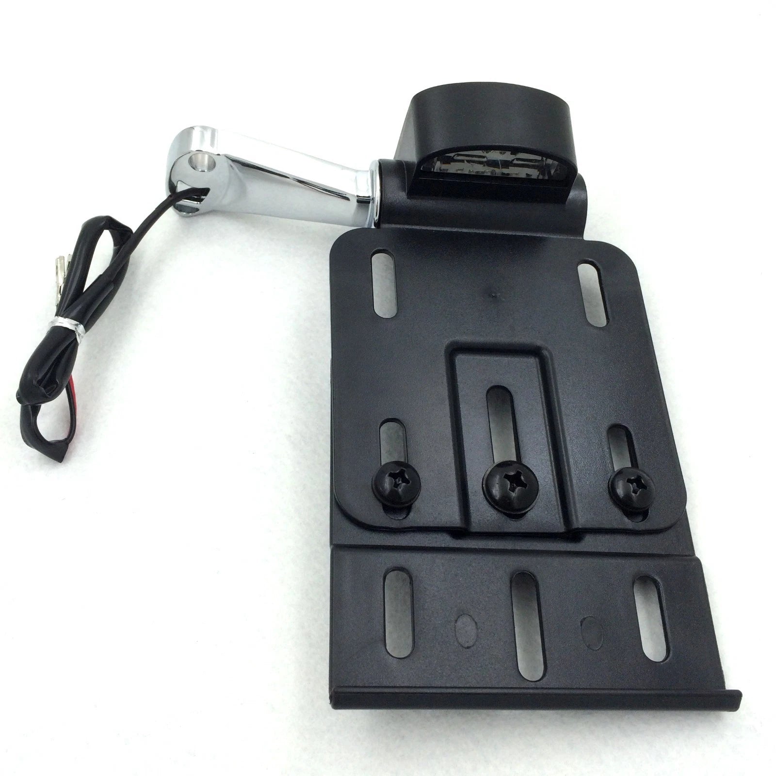 LED Side Mount License Plate Bracket for Harley Sportster XL (2004–Present)