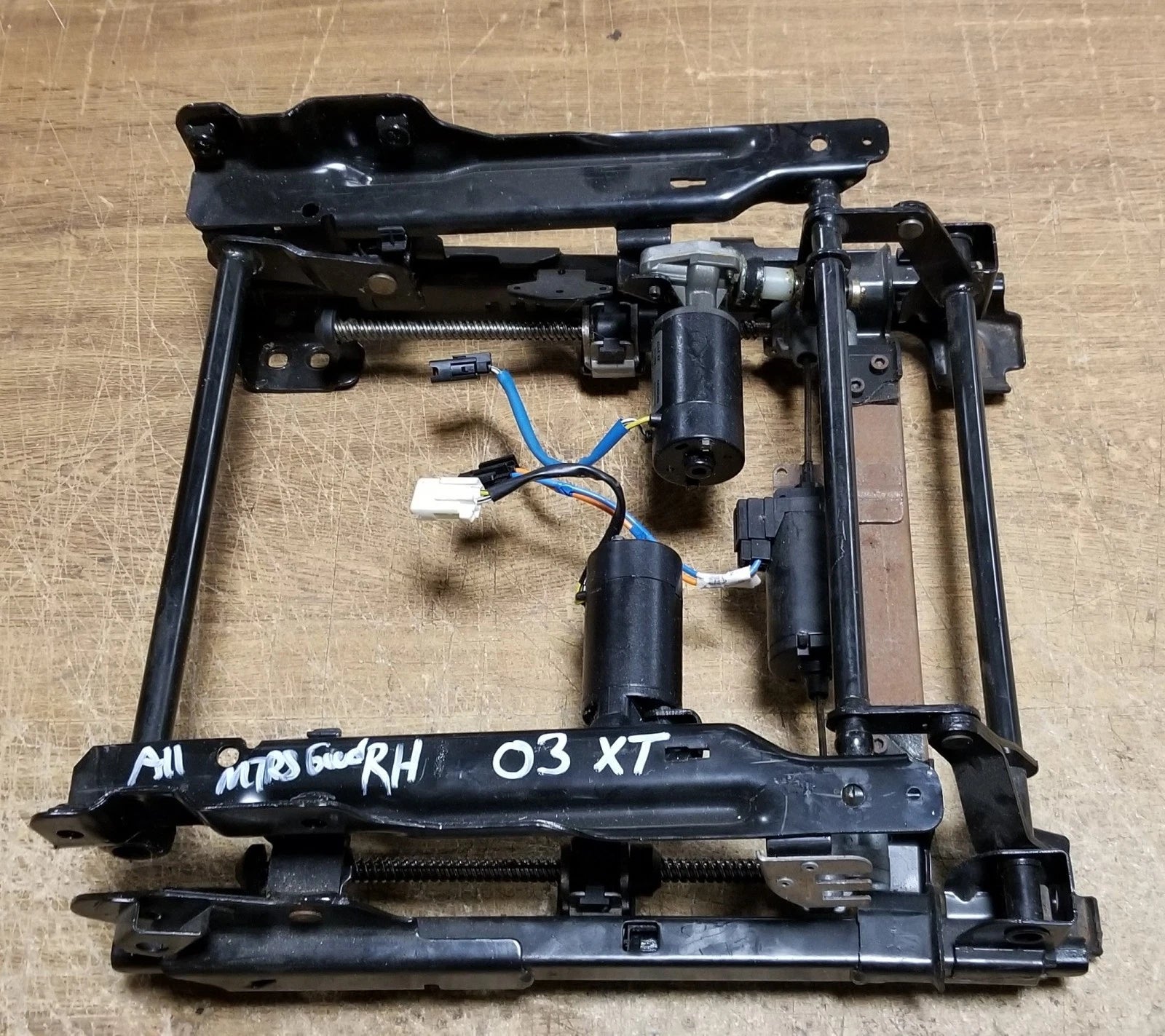 Front Right Seat Track with Motors for Jaguar X Type (2002–2004)