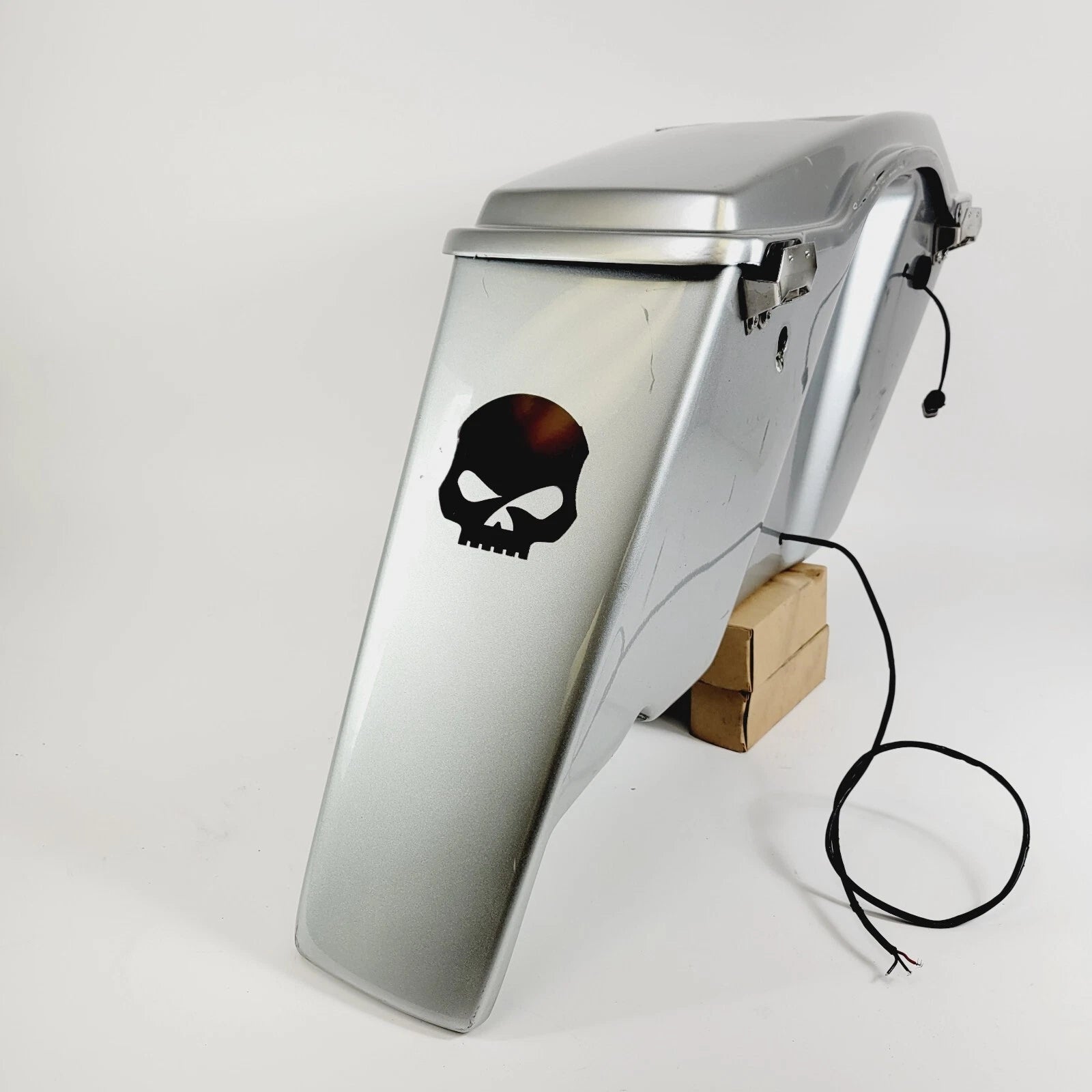 5" Stretched Extended Left Saddlebag Speaker Lid for Harley Touring (1993–2013)