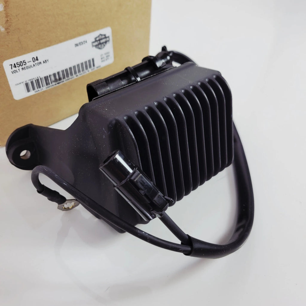 Voltage Regulator for Harley Road King Electra Glide (2004–2005) 74505-04