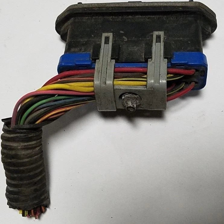 Fan Control Relay Pigtail Harness for Thunderbird Cougar (1996–1997)