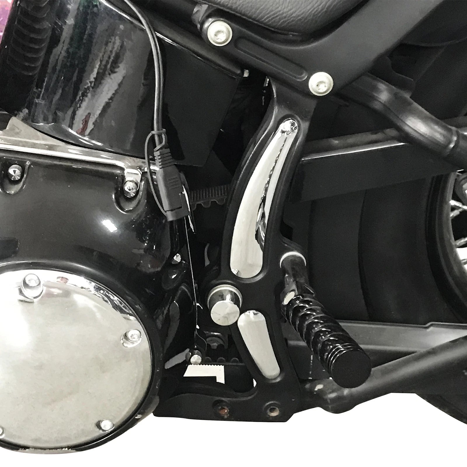 Set of 4 Chrome Curved Swingarm Frame Inserts for Harley Softail Slim (2008–2017)