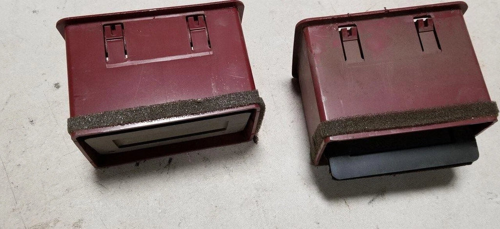 Dash Vent Set for Lincoln Mark VII (1984–1989)
