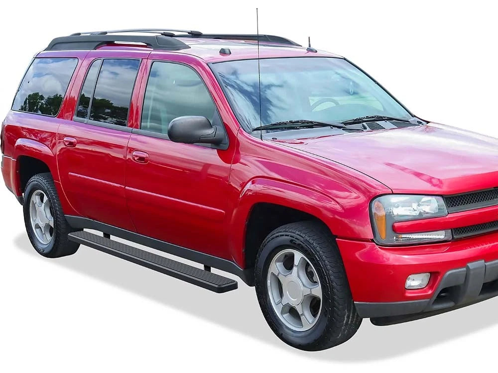 iBoard Steel 5in Bar for Chevy Trailblazer EXT (2004-2006)