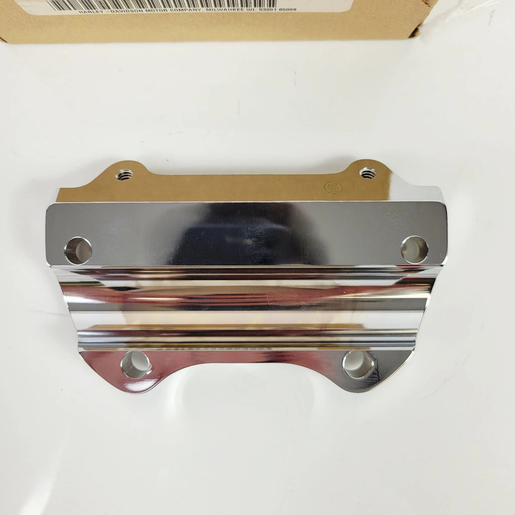 Chrome Handlebar Clamp for Harley-Davidson Softail (1996–2015) 67128-04