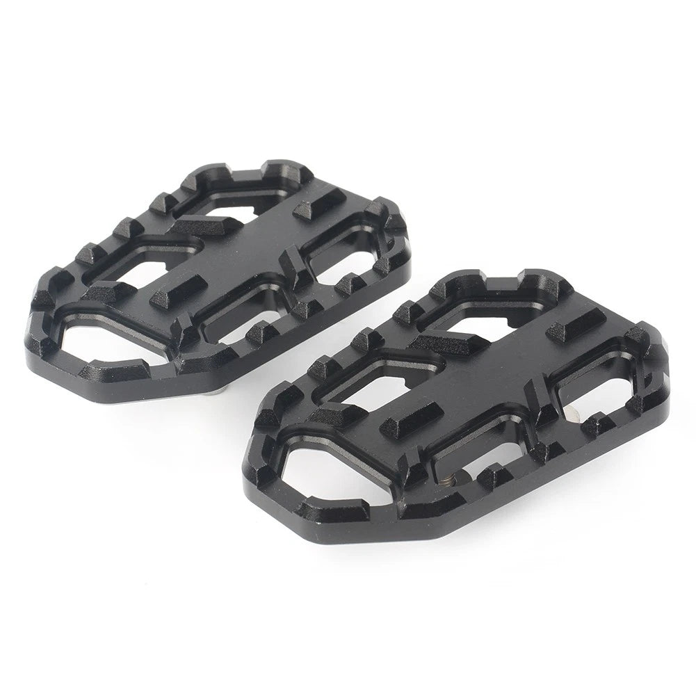 CNC Wide Foot Pegs for Kawasaki Versys-X300, Versys 650, 1000 (2017–2023)