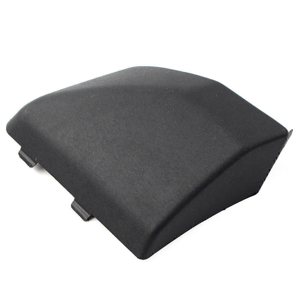 Left Rear Black Wheelarch End Cap for Land Rover Discovery 3 & 4 (2005-2016)
