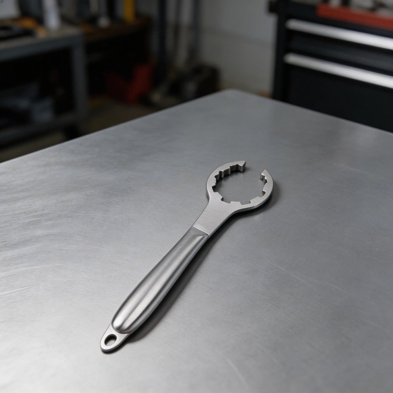 Stainless Steel Gas Cylinder Valve Tool for Pressure Relief (Universal)