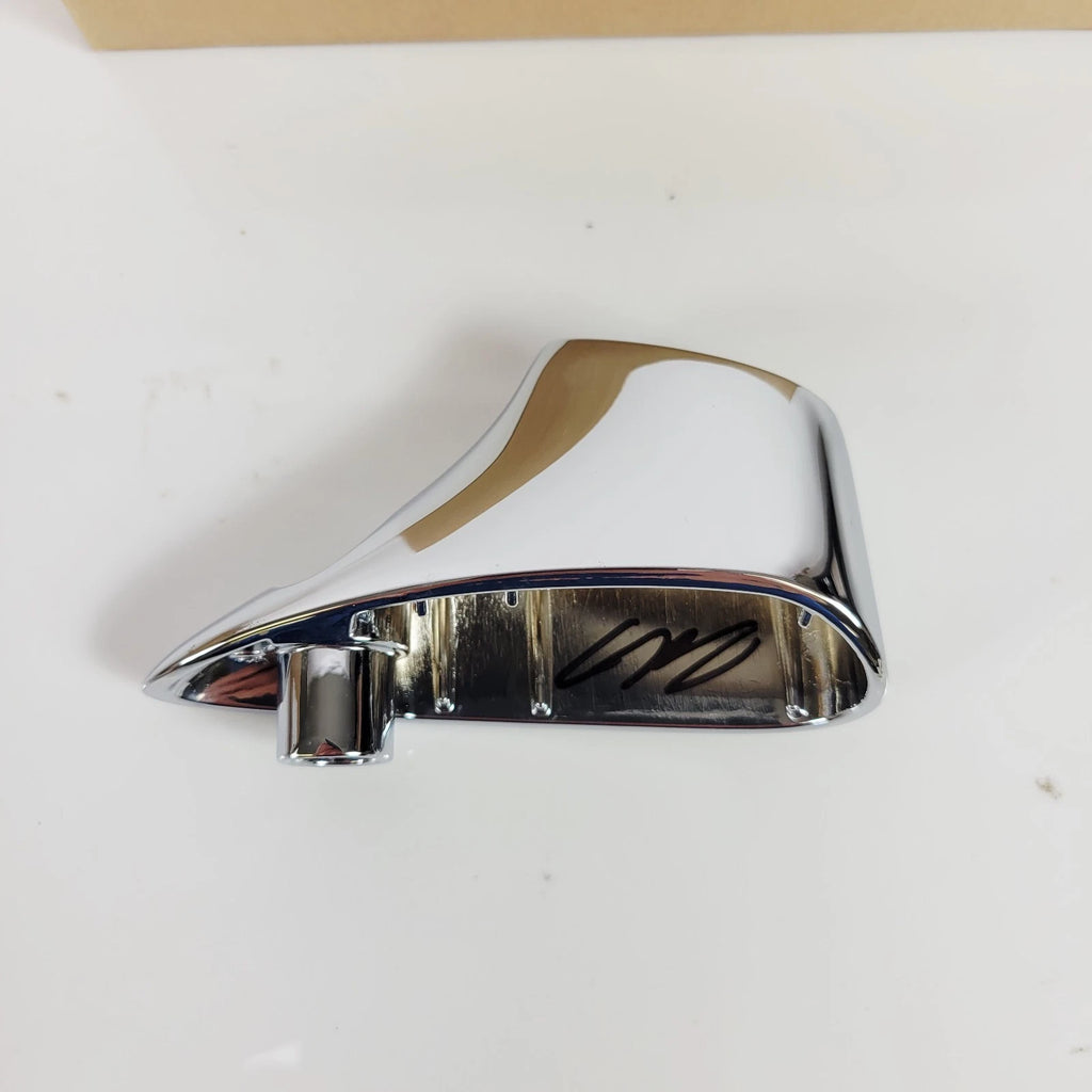 Left Chrome Front Turn Signal Bracket for Harley-Davidson Road Glide (2015–2023) 67800300