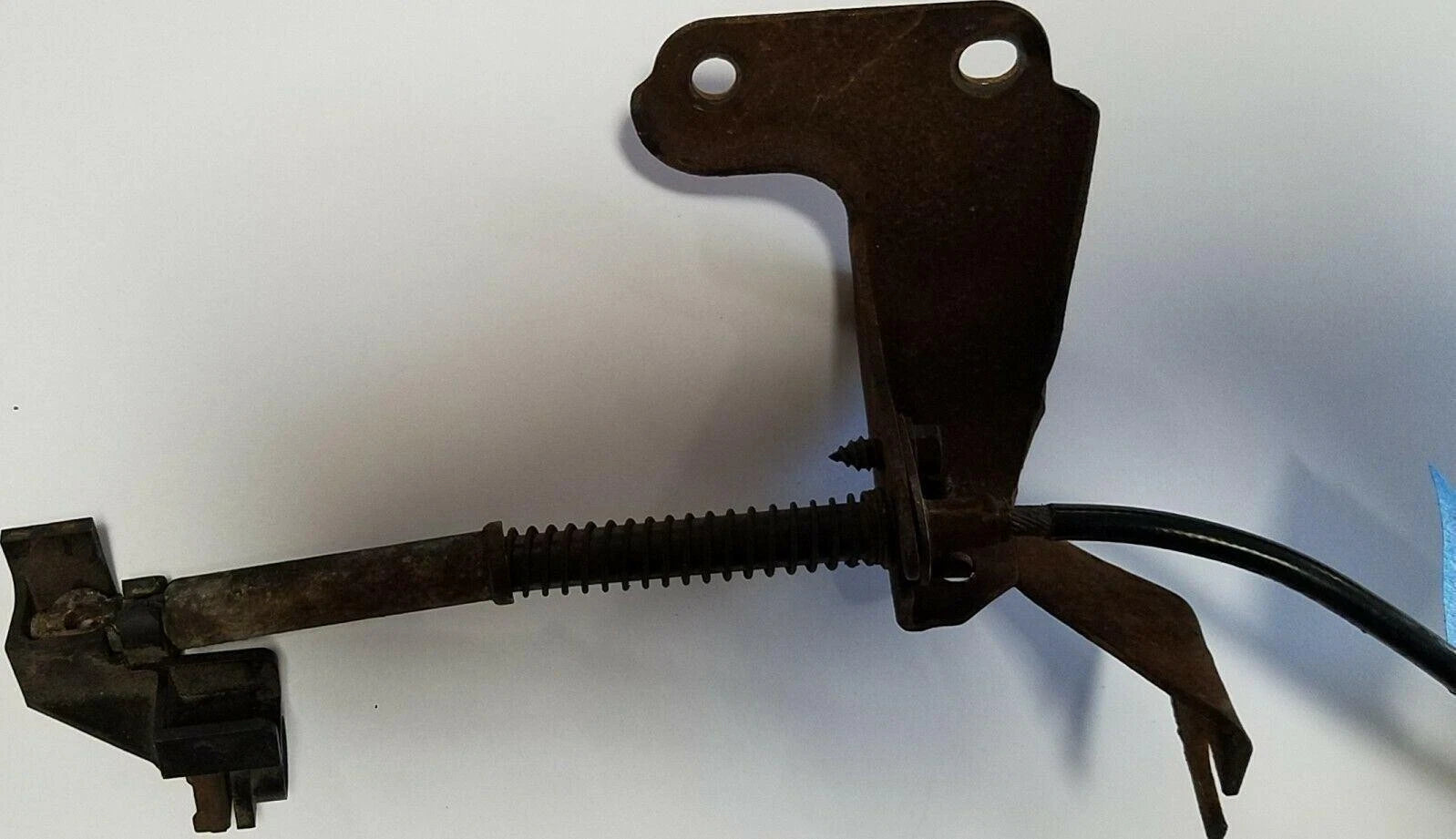 Throttle Accelerator Cable with Bracket for Ford Thunderbird Mercury Cougar (1986)
