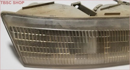 Headlight RH for Lincoln Mark VIII (1993–1996) Grade B