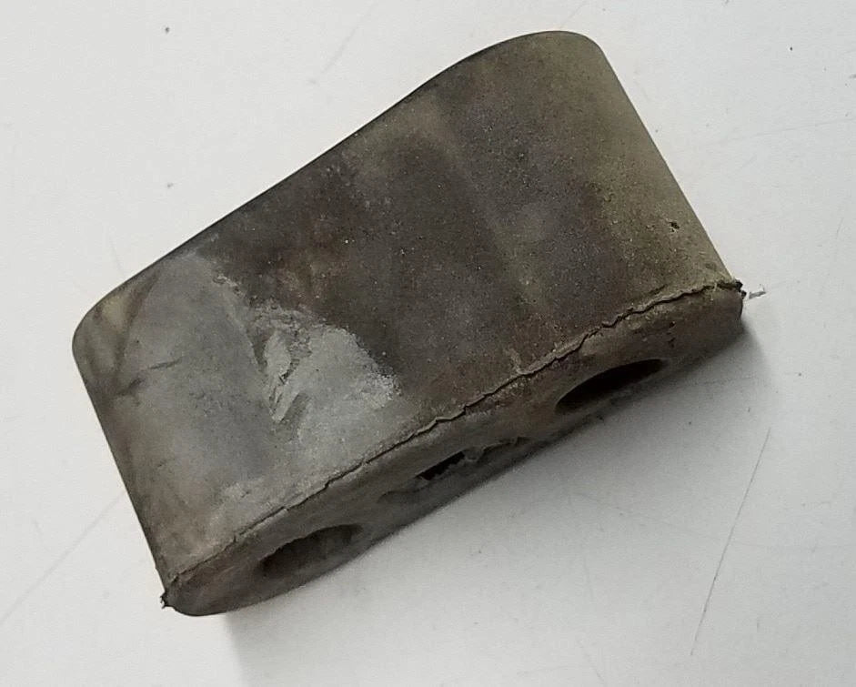 Exhaust Hanger Insulator Rubber for Ford Thunderbird (1989–1997)