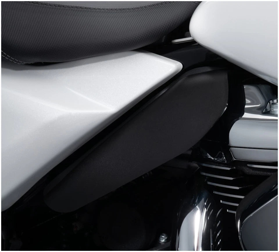 Mid-Frame Air Deflector Shroud for Harley-Davidson Street Glide (2024–2026)
