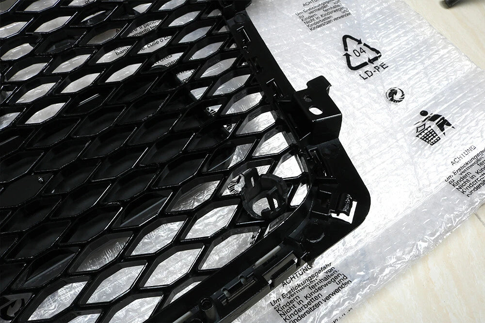 Honeycomb Sport Mesh Grille for Audi A4/S4 B8 (2009–2012)