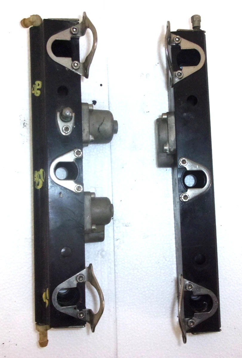 Fuel Rail Set for Mercury 3.0L (884429T16, 884430T06)