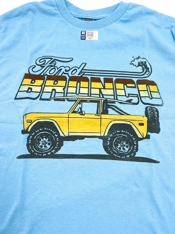 Sky Blue T-Shirt Beach Surfboard Scene for Ford Bronco (2021–2024)