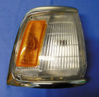 RH Corner Indicator Park Lamp Light for 2WD Hilux LN86 RN85 (1988-1991)