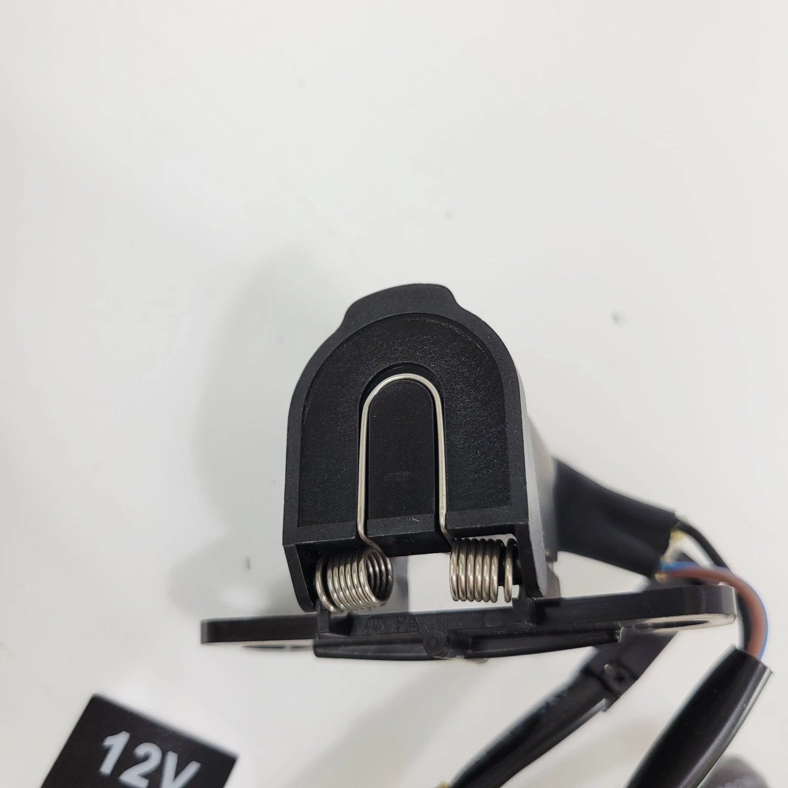 12 Volt Power Port Outlet for Harley-Davidson Touring (2010–2013) 91823-10