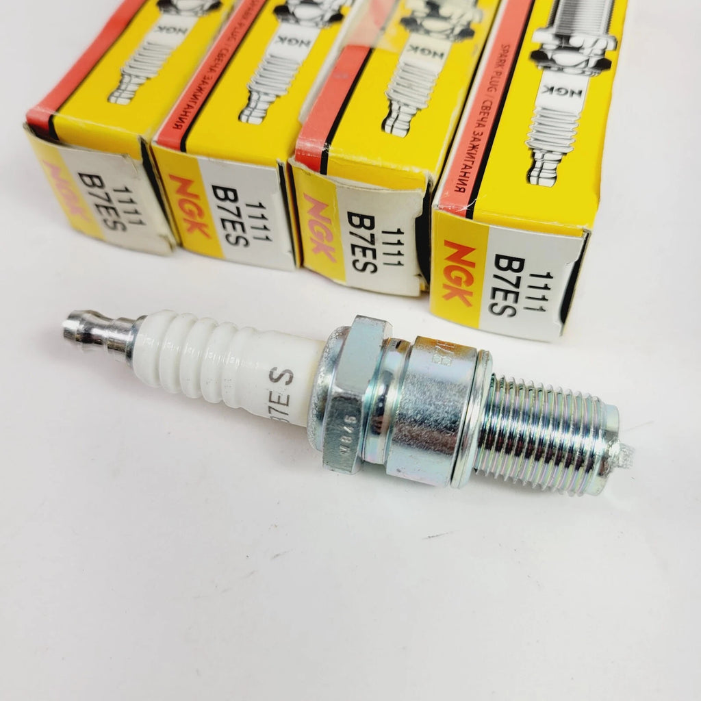 NGK Spark Plug BR7ES for Suzuki DS80 RM80 Honda XL175 Yamaha RT100 (1970–2023)