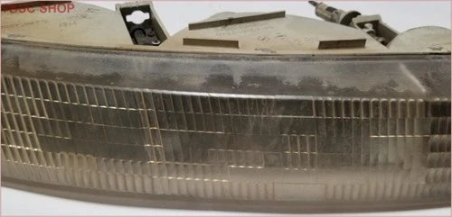 Headlight RH for Lincoln Mark VIII (1993–1996) Grade B