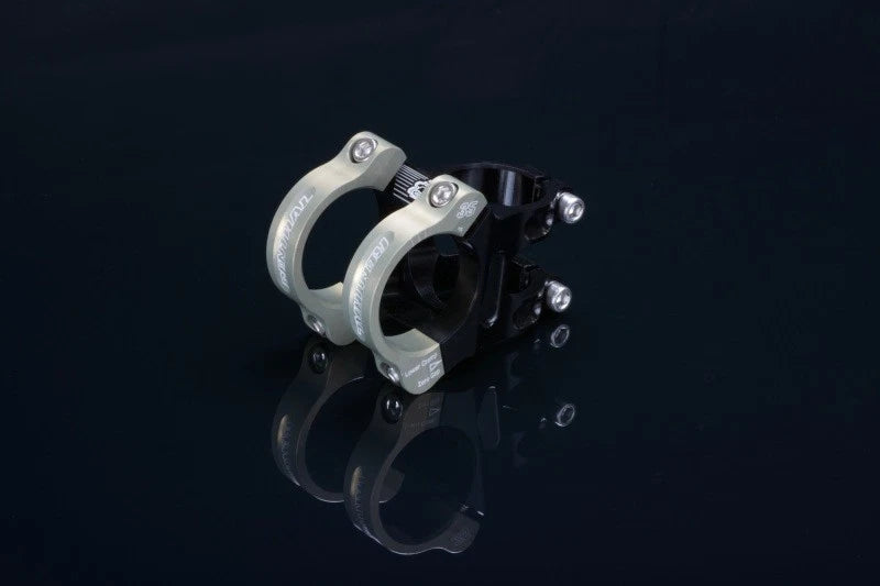 Renthal Apex 35 Handlebar Clamp for (40 mm)