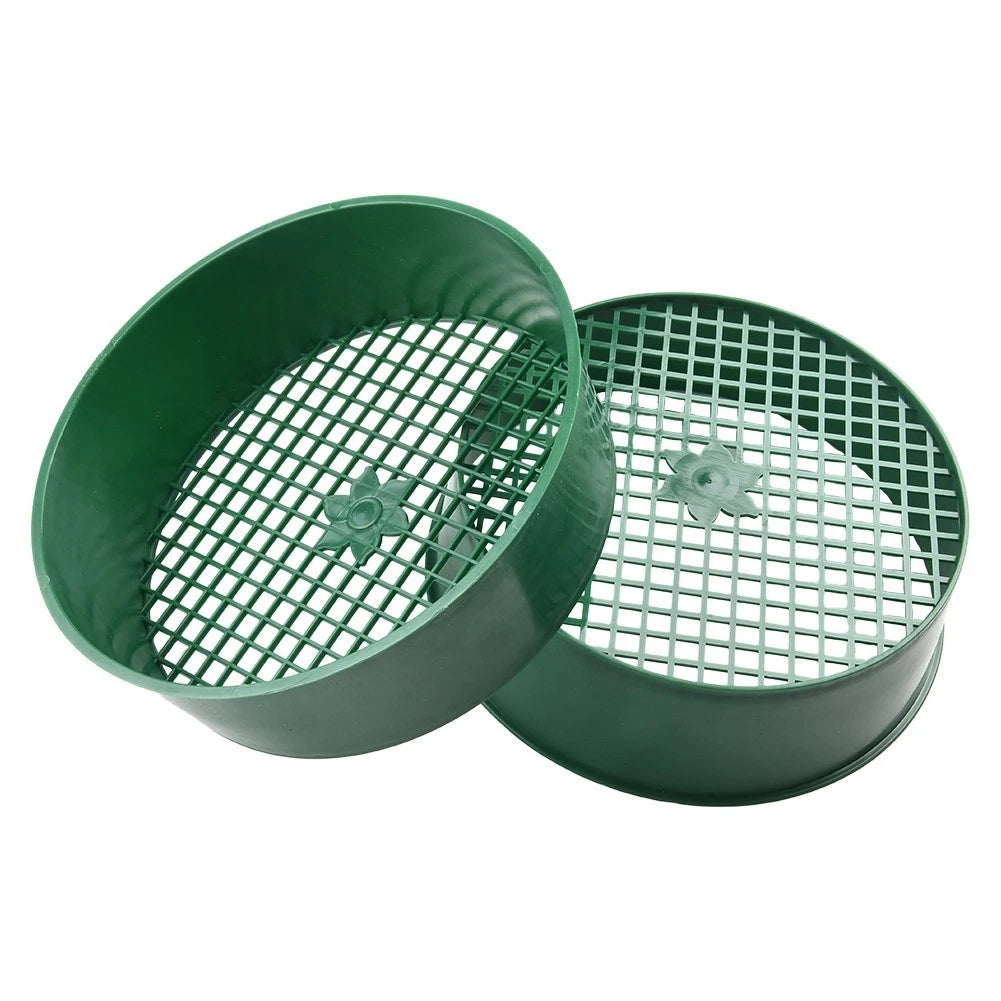 Set of 2 Plastic Mesh Garden Sieves for Compost, Stone, Soil Tool