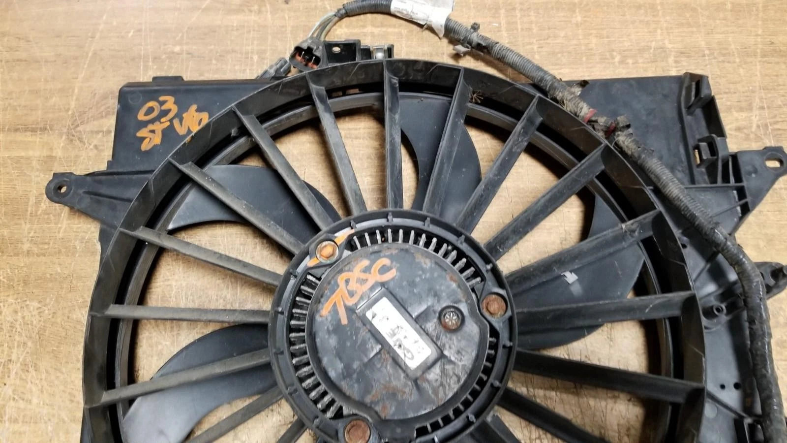 Radiator Cooling Fan for Jaguar S-Type V6 V8 (2003–2008) 2R83-19E786-AD