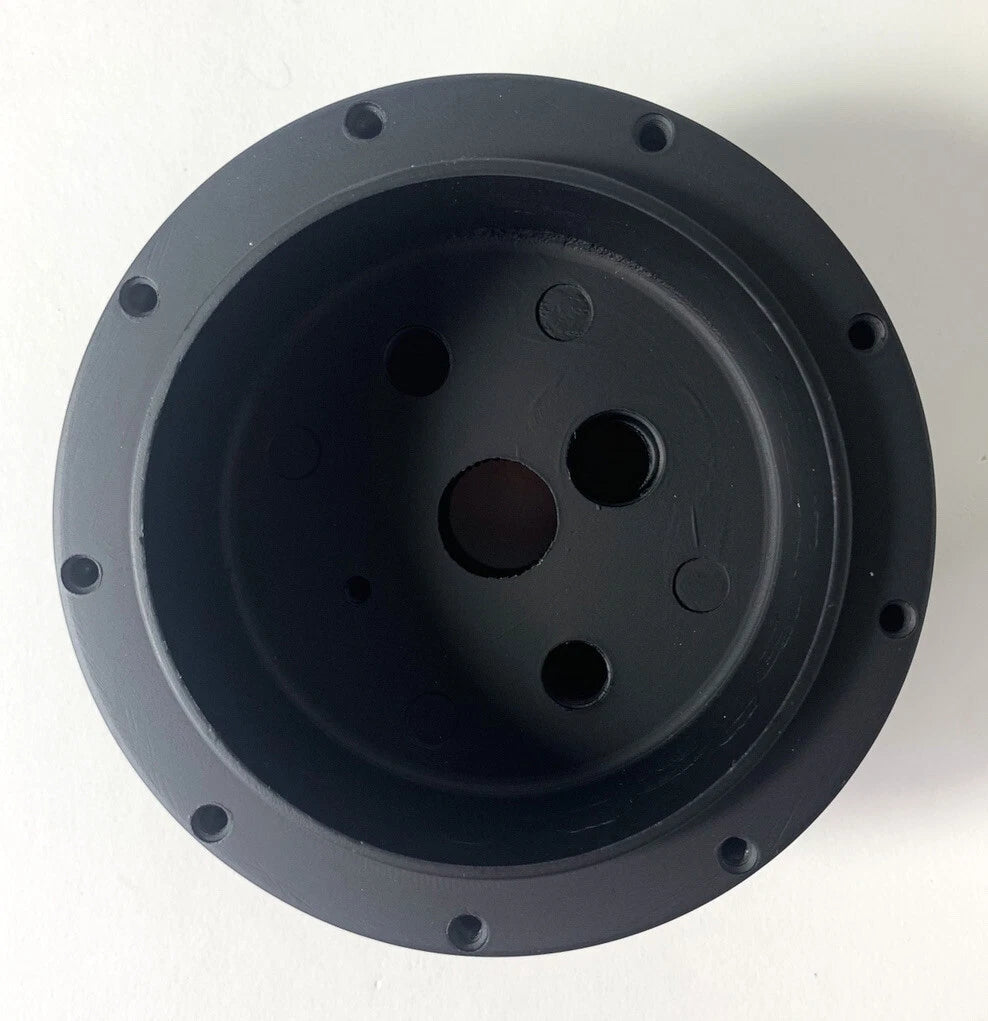 Steering Wheel Hub Adapter 9 Hole Black for Flaming River (Universal) (—)