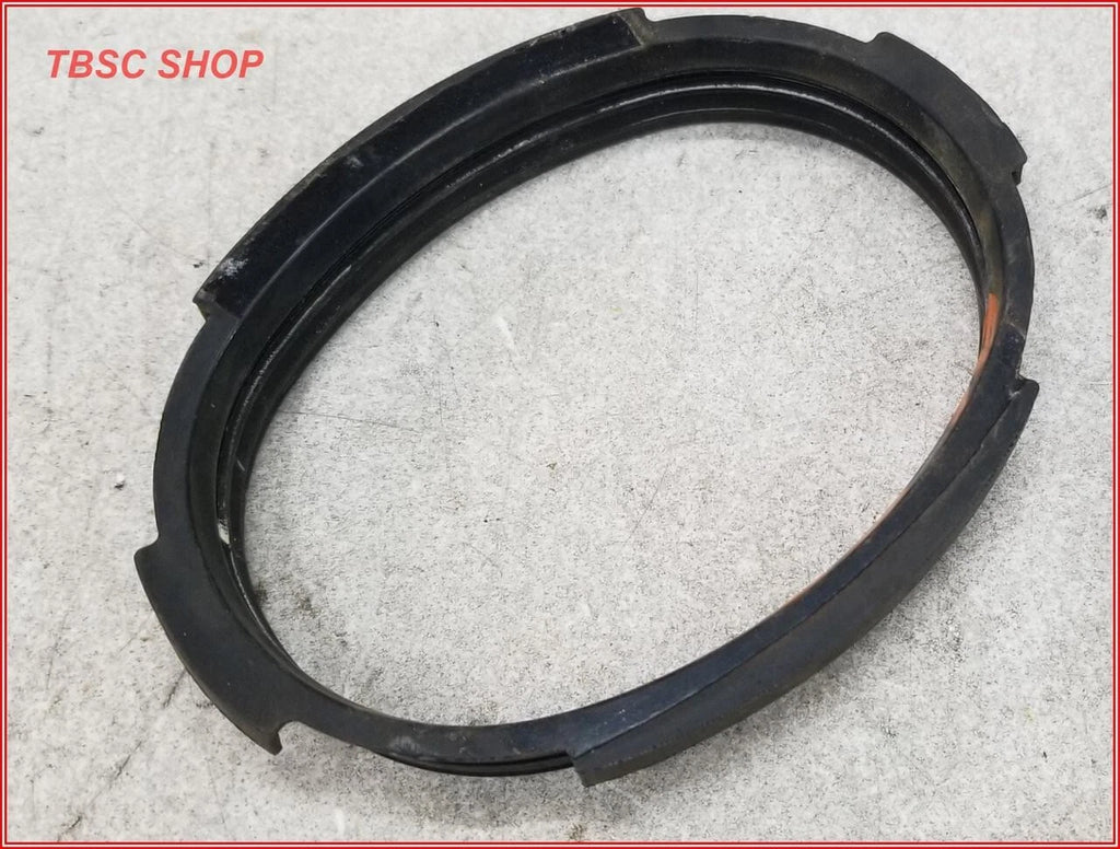 Throttle Body Gasket for Lincoln Continental (1995–1997)