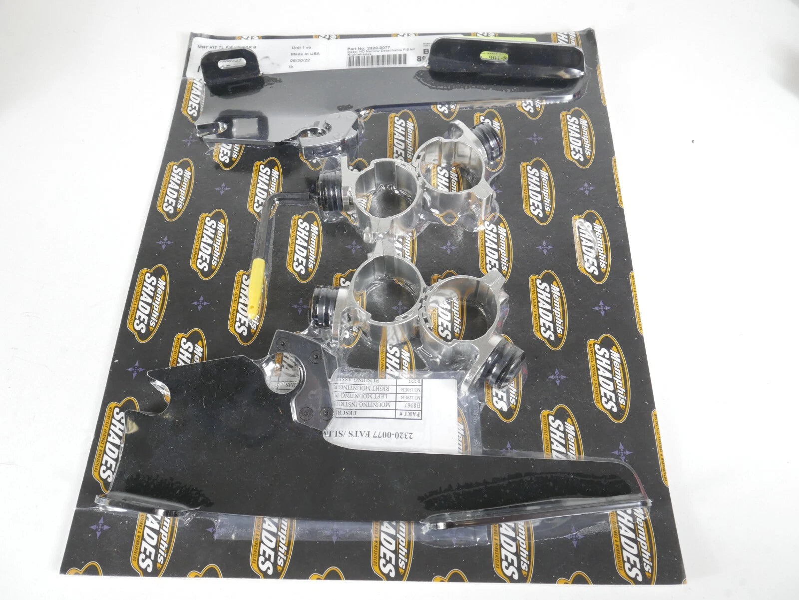 Memphis Shades Fats Slim Trigger-Lock Mount Kit for Harley Softail (2018–2023)