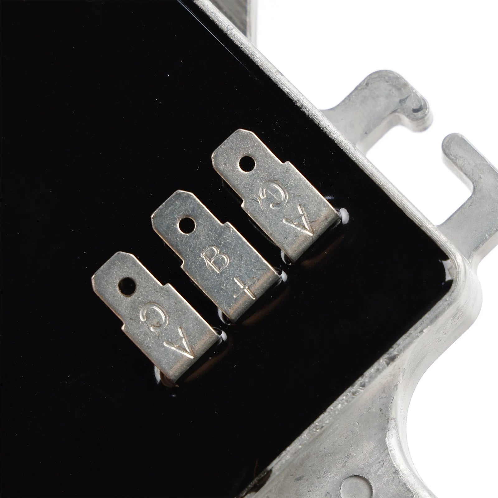 Rectifier Regulator 610938 for Tecumseh HM100 VH70 HM80 H50 H70 TVM220 (4 cyl.)