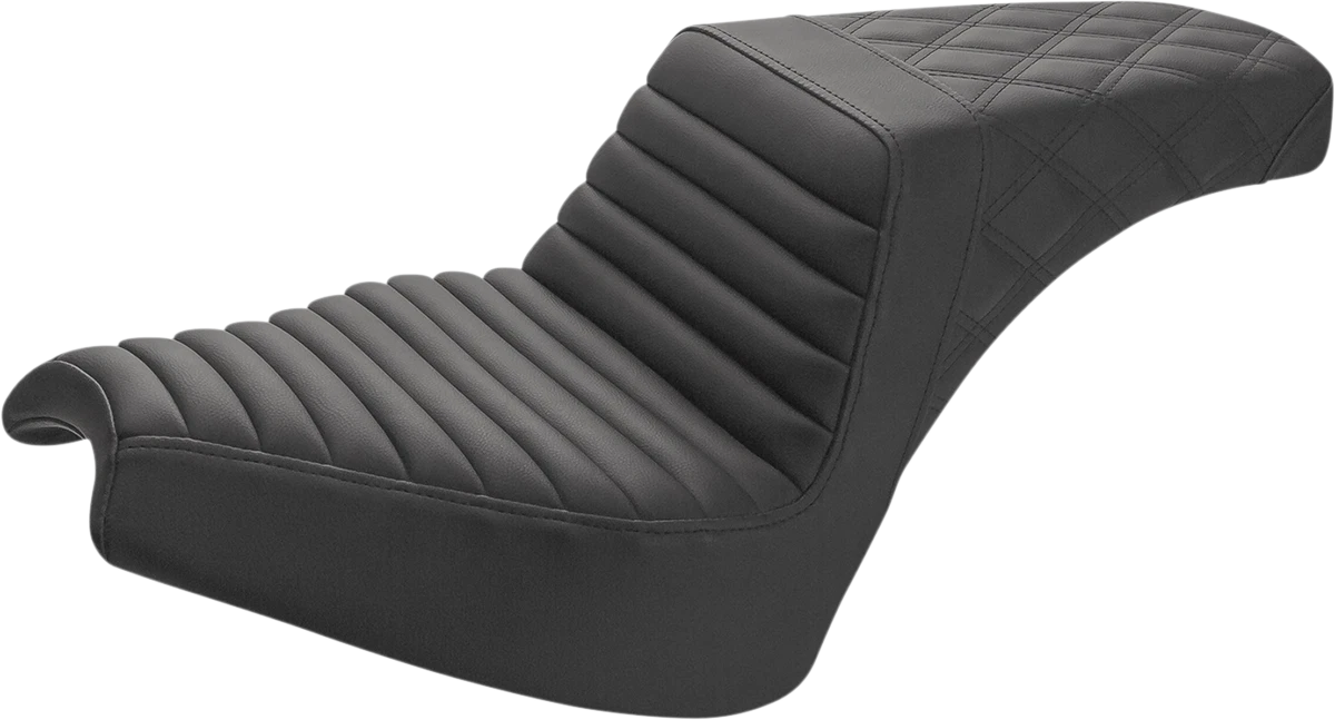 SADDLEMEN Step-Up Seat for Indian Chief (2014–2023) - Black Tuck-n'-Roll/Lattice Stitch