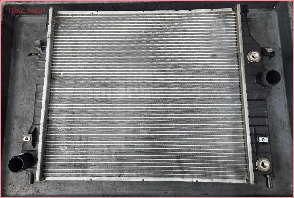 Radiator for Jaguar X350 XJ8 S-Type XF (2004–2010)
