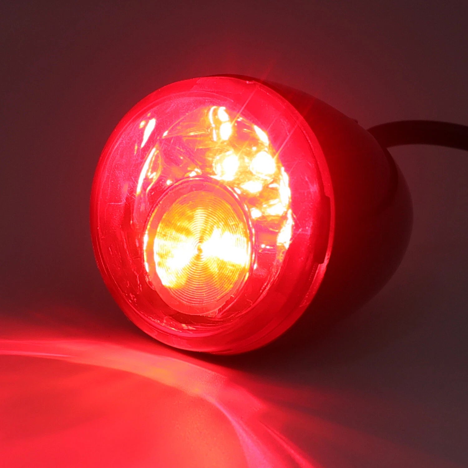 Rear LED Run Brake Turn Signal Indicator for Harley FXDB (2007–2008) FXST FXDW (2002–2005)