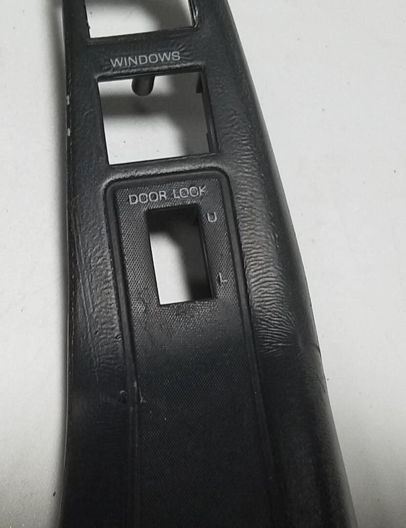 Door Window Mirror Lock Switch Holder LH for Thunderbird Cougar (1989–1990)