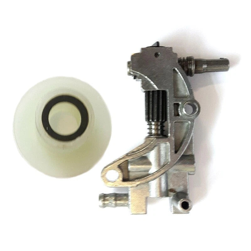 Oil Pump & Worm for Chinese Chainsaw 4500 5200 5800 (45CC 52CC 58CC 62CC)