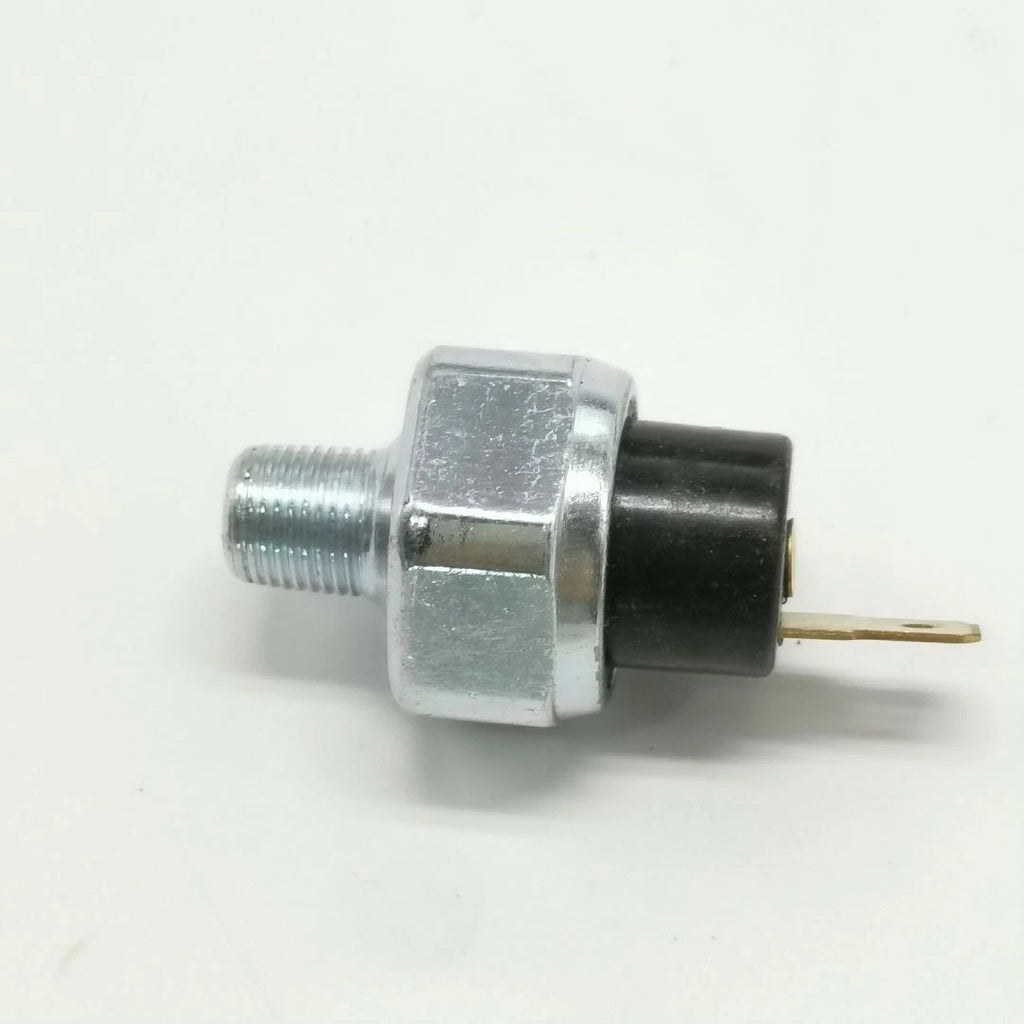 Oil Pressure Switch Sensor 15531-39010 for Kubota G1700 G1800 G1900 G2000 G2160