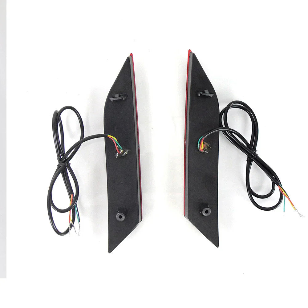 Rear Bumper Reflector Fog with Turn Signals for Toyota Yaris Cross (2023–2024)