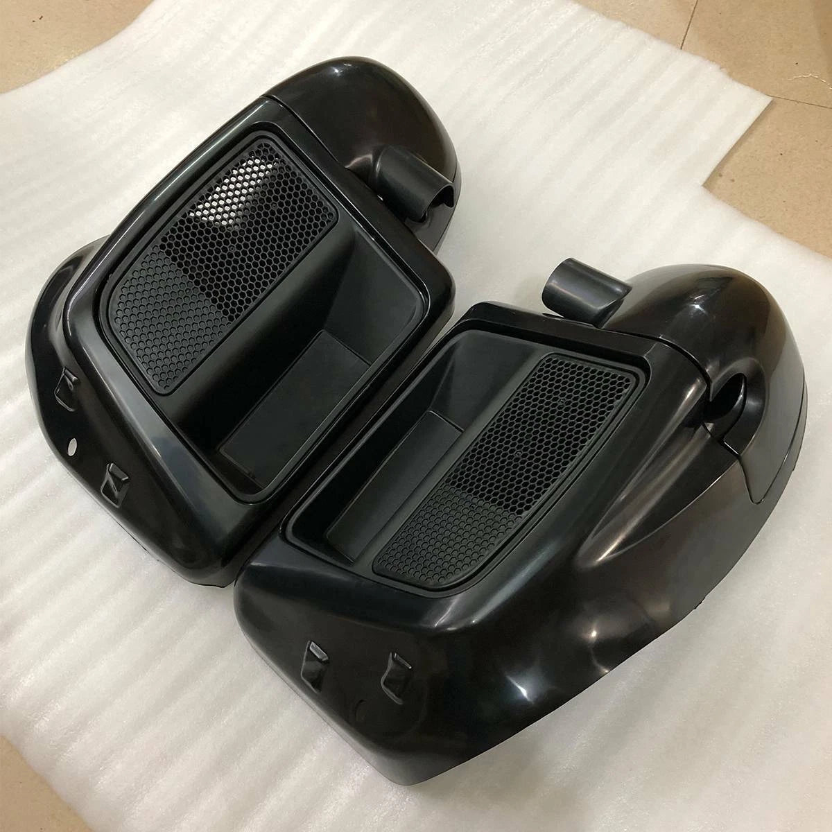 Lower Vented Fairing & Water-Cooled for Harley Road Electra Street Glide (2014–2025)