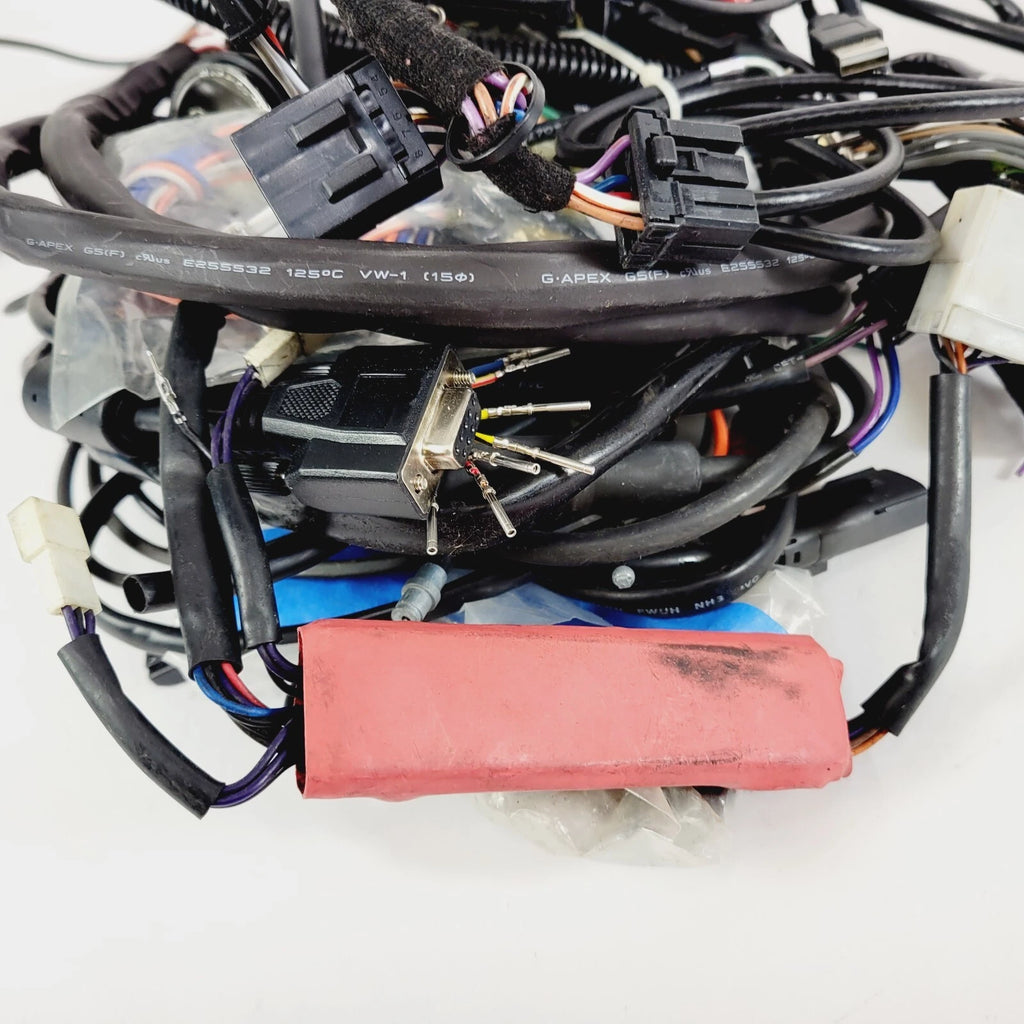 Electrical Cables Wires & Plugs for Harley Davidson