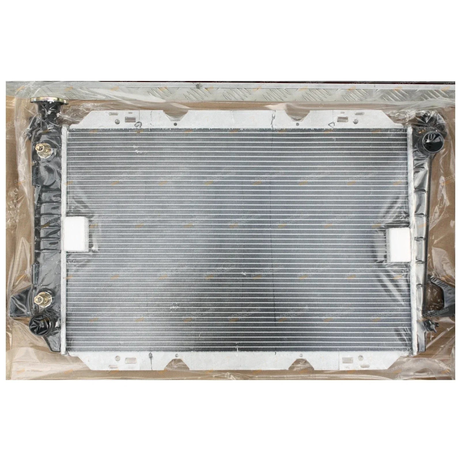 Radiator for Ford F100/F150/F250/F350 Bronco V8 (1983 - 1993)